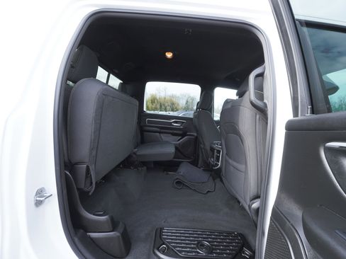 Used 2023 RAM 1500 Big Horn image 32