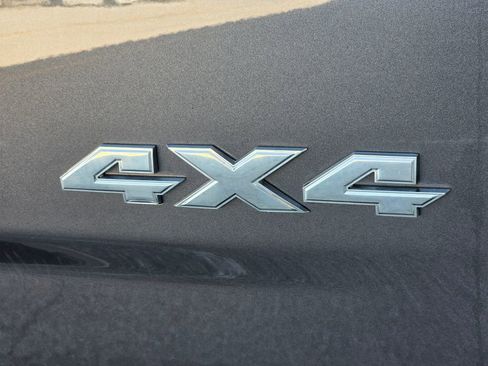 Used 2019 RAM 1500 Express w/ Express Value Package image 13