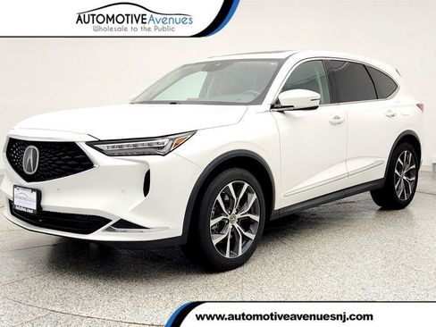 Used 2023 Acura MDX SH-AWD w/ Technology Package image 1