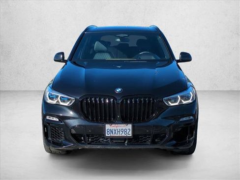 Used 2020 BMW X5 M50i w/ Executive Package image 2