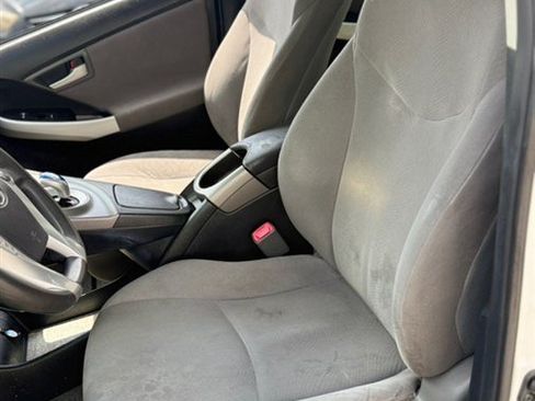Used 2013 Toyota Prius Two FWD image 15