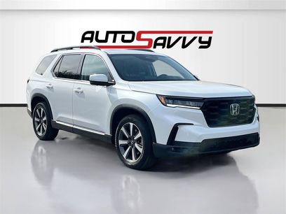 Used 2025 Honda Pilot Elite