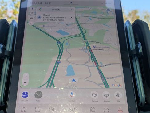 New 2026 Volvo EX30 Plus w/ Protection Package Premier image 28