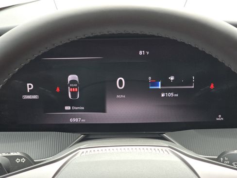 Used 2025 Nissan Murano SV AWD/4WD image 33