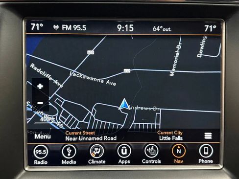 Used 2018 Jeep Grand Cherokee Limited image 13