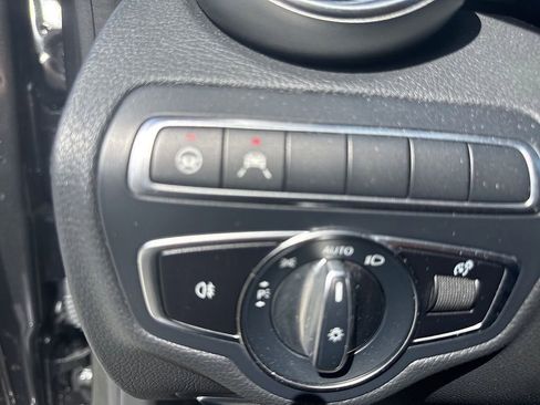 Used 2021 Mercedes-Benz C 300 4MATIC Cabriolet image 11