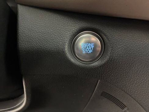 Used 2023 Hyundai Santa Fe SEL image 24