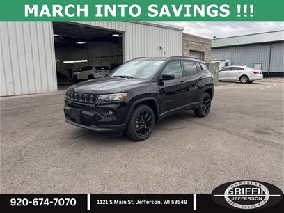 New 2025 Jeep Compass Latitude w/ Sun & Sound Group
