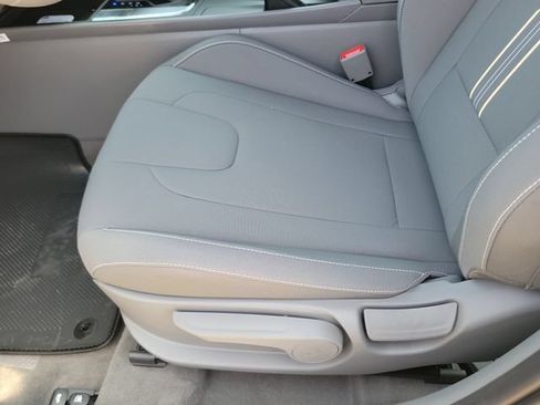 New 2026 Hyundai Elantra Sport FWD image 13