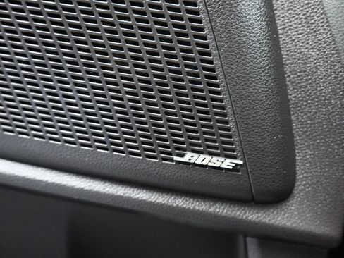 Used 2024 Kia Carnival SX Prestige image 11