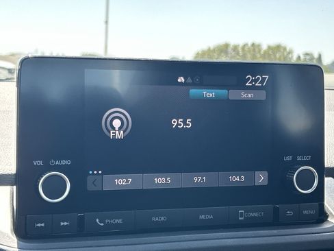 Certified 2023 Honda Accord EX image 12