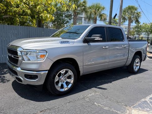 Used 2019 RAM 1500 Big Horn AWD/4WD image 3