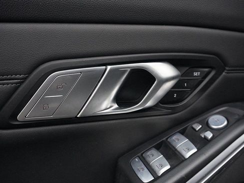 Used 2024 BMW M3 Competition w/ Premium Package image 32