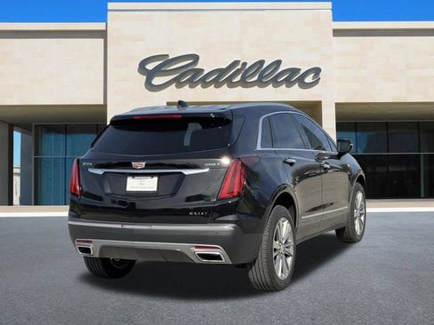 New 2025 Cadillac XT5 Premium Luxury FWD image 3