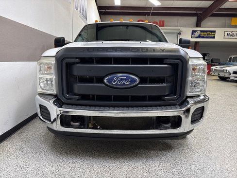 Used 2016 Ford F350 XL w/ Power Equipment Group image 2