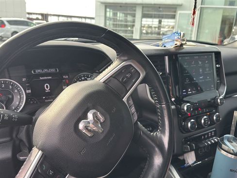 Used 2021 RAM 1500 Big Horn image 12