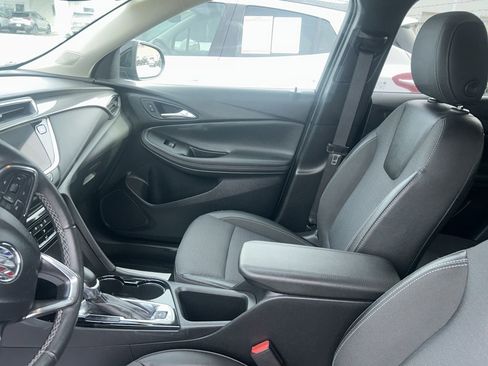 Used 2023 Buick Encore GX Select image 8