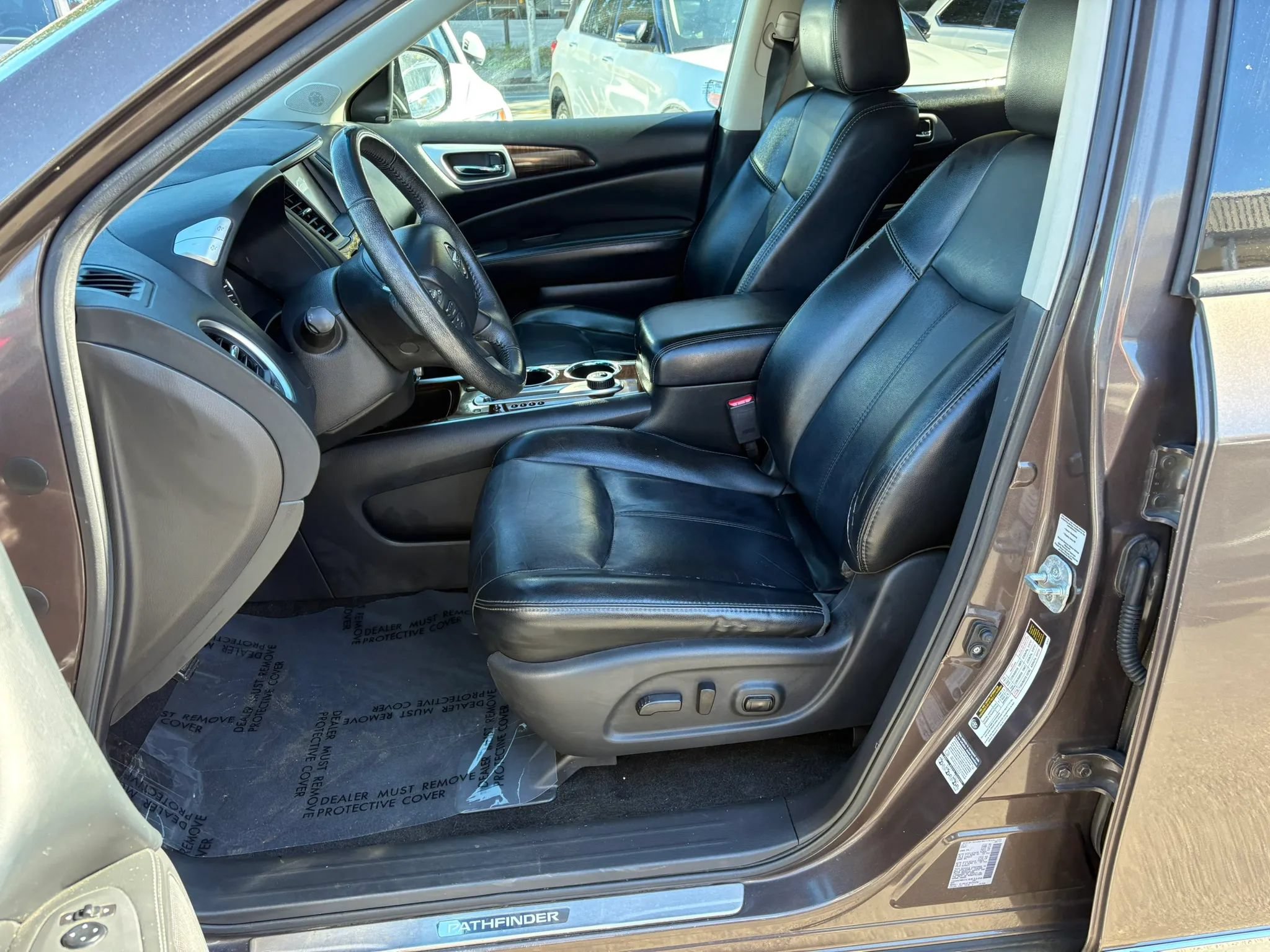 Used 2015 Nissan Pathfinder SL w/ SL Premium Package FWD image 22