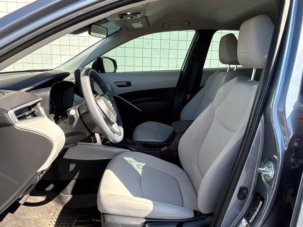 Used 2024 Toyota Corolla Cross L FWD image 4