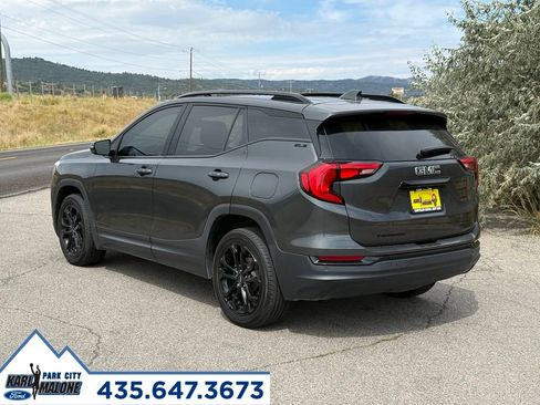 Used 2021 GMC Terrain SLE w/ Driver Convenience Package AWD/4WD image 3