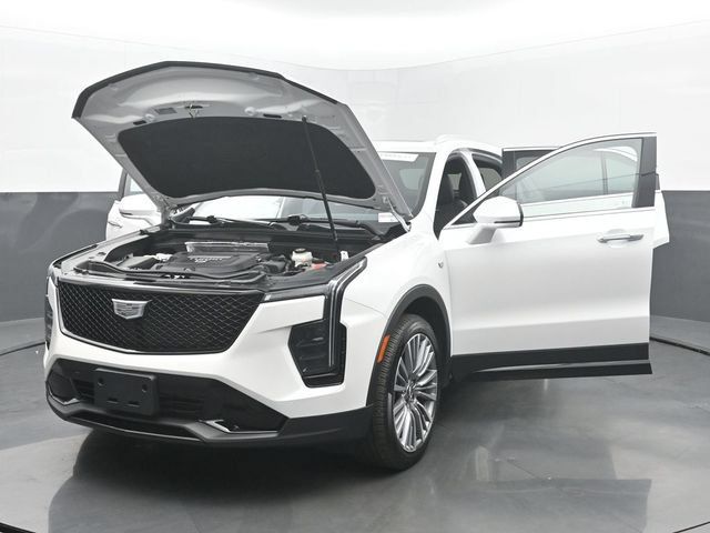 Certified 2024 Cadillac XT4 Premium Luxury AWD/4WD image 55