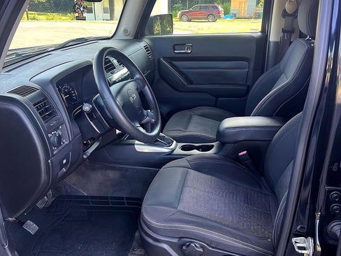 Used 2007 HUMMER H3 image 10