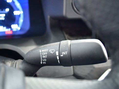 Used 2024 Toyota Tacoma Limited w/ Limited Package (LT) image 42