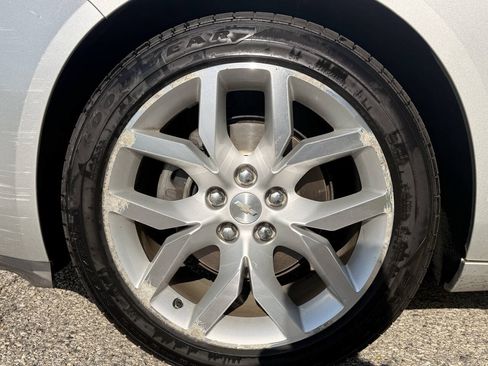Used 2014 Chevrolet Impala LTZ FWD image 9