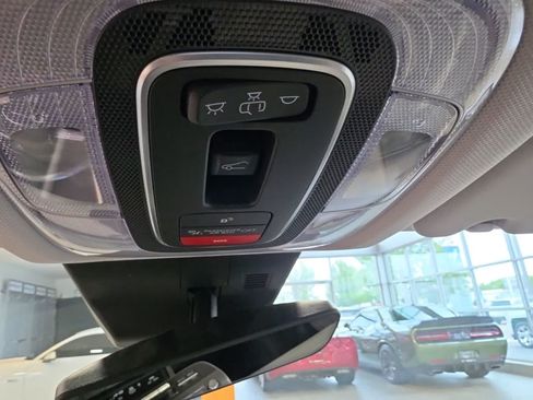 Used 2024 Hyundai Kona Limited AWD/4WD image 24