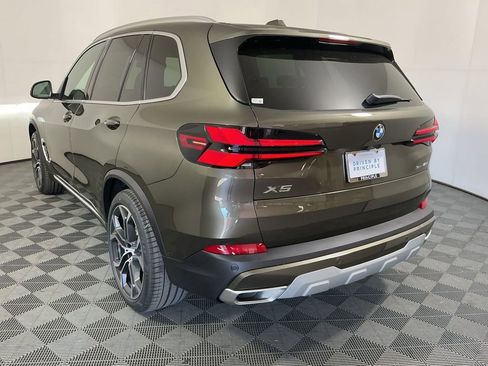 New 2026 BMW X5 sDrive40i w/ Premium Package RWD image 7