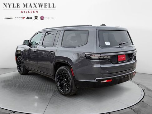 New 2026 Jeep Grand Wagoneer Limited image 14