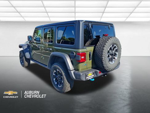 Used 2024 Jeep Wrangler Unlimited Rubicon 4xe AWD/4WD image 4
