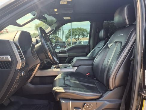 Used 2018 Ford F150 Platinum w/ Equipment Group 701A Luxury AWD/4WD image 17