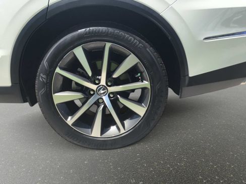 Used 2025 Acura MDX FWD w/ Technology Package image 7