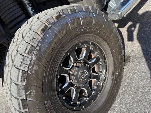 Used 2017 RAM 2500 Limited image 23