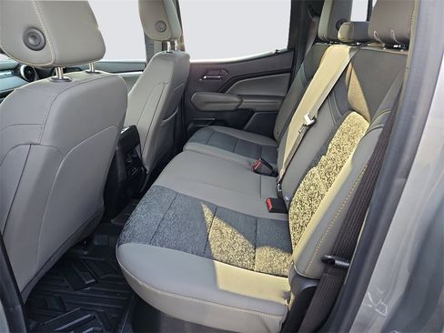 Certified 2024 Chevrolet Colorado ZR2 w/ Technology Package image 35