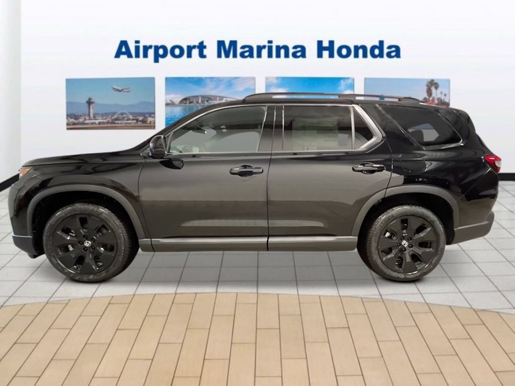 New 2026 Honda Pilot Black Edition image 2