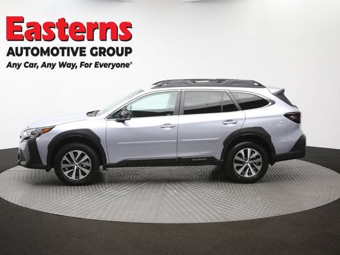 Used 2025 Subaru Outback Premium AWD/4WD image 53