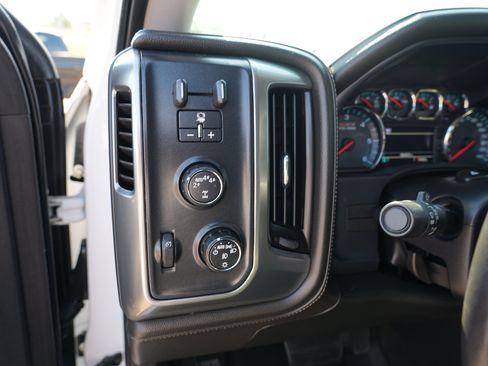 Used 2017 Chevrolet Silverado 1500 LTZ Z71 w/ LTZ Plus Package AWD/4WD image 16