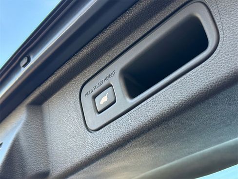 New 2026 Honda Odyssey EX-L image 8