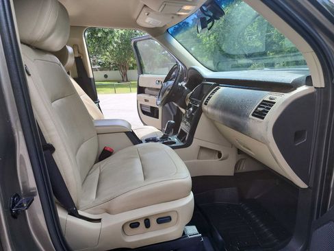 Used 2014 Ford Flex Limited w/ Equipment Group 303A AWD/4WD image 38