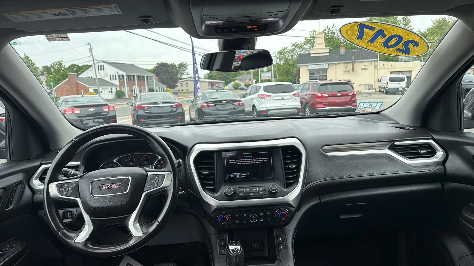 Used 2017 GMC Acadia SLT AWD/4WD image 23