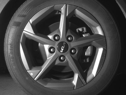 Used 2025 Kia K4 LXS image 13