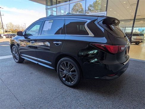 Used 2019 INFINITI QX60 Luxe w/ Limited Package image 3