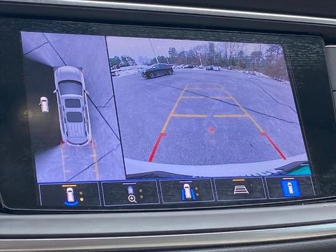 Certified 2023 Buick Enclave Premium w/ Experience Buick Package image 19