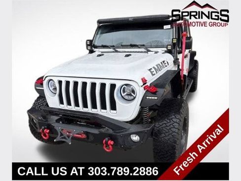 Used 2019 Jeep Wrangler Unlimited Sahara AWD/4WD image 1