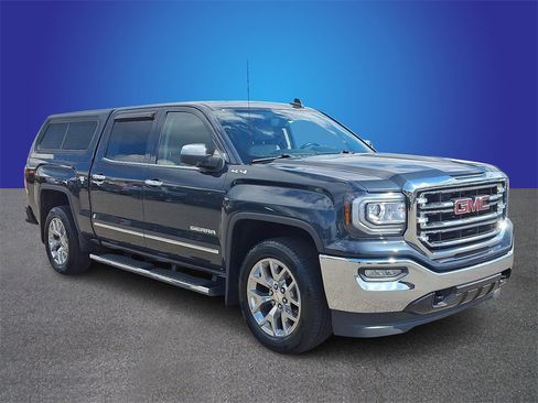 Used 2018 GMC Sierra 1500 SLT image 3