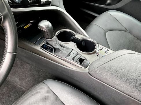 Used 2024 Toyota Camry XSE image 16