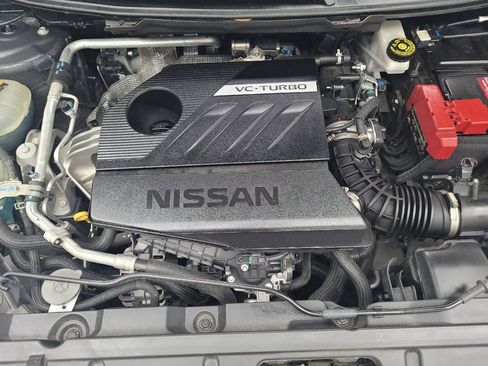 Used 2022 Nissan Rogue SV FWD image 30