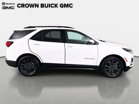Used 2024 Chevrolet Equinox RS FWD image 4